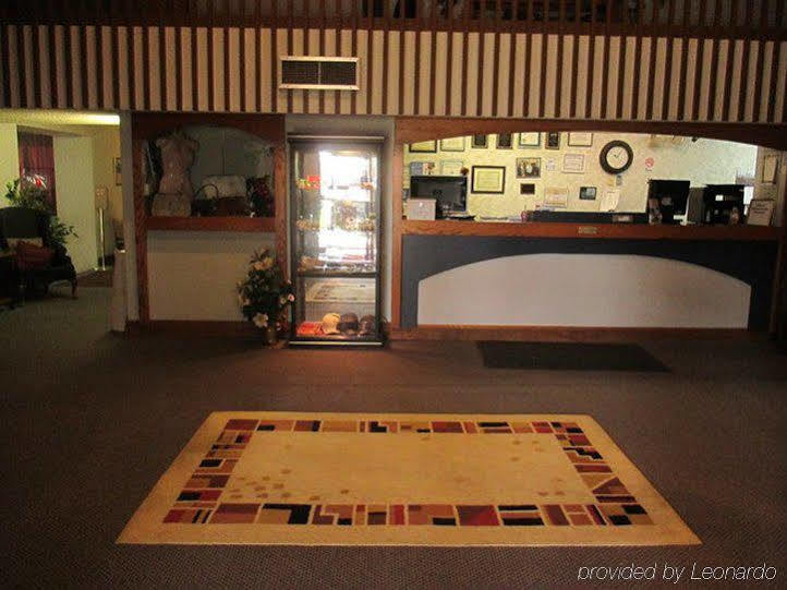Red Carpet Inn Fanta Suites Hotel Greenwood Bagian luar foto