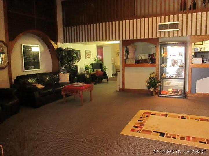 Red Carpet Inn Fanta Suites Hotel Greenwood Bagian luar foto
